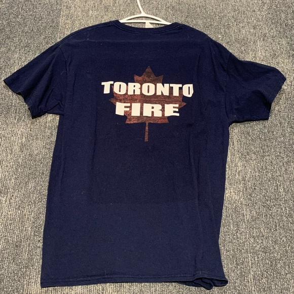Official Toronto Firefighter Uniform T-Shirt - Picture 4 of 4